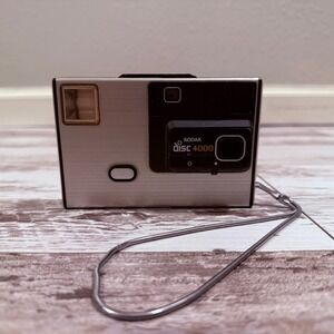 Vintage Kodak Disc 4000 Camera Film Photography Retro Point and Shoot Silver